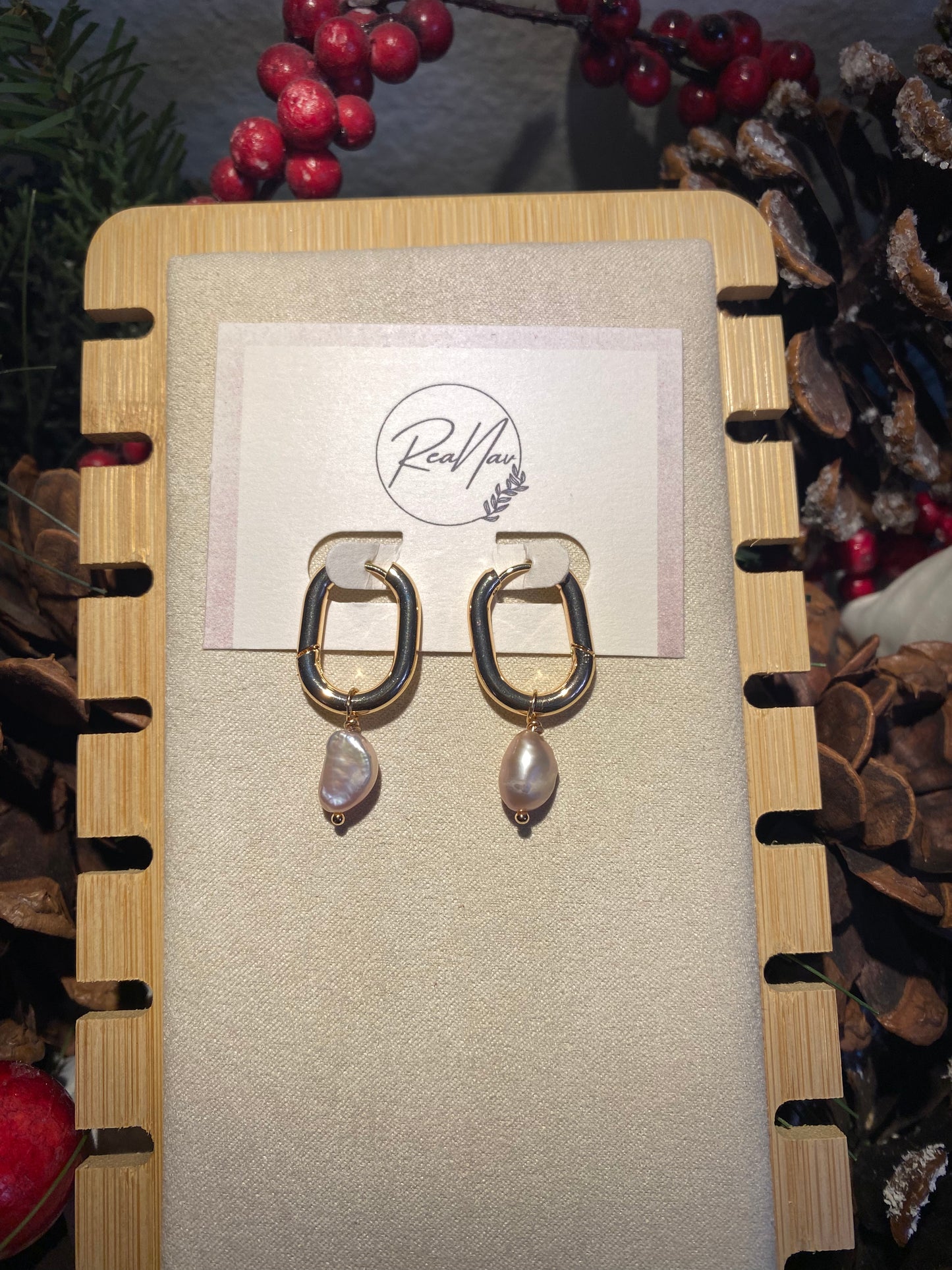 Pearl Oval Hoops